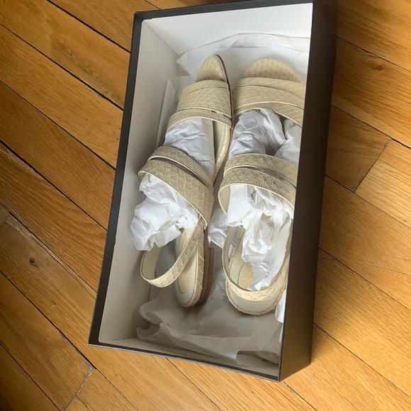 Devi Kroll Off White Python Sandals - Picture 2 of 8